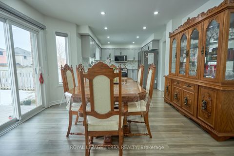Photo 17 at 59 Russell Hill Drive, Painswick South, Barrie
