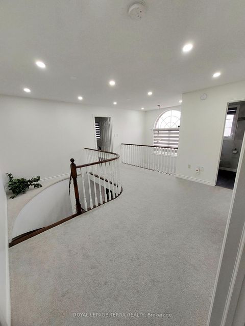 Photo 20 at 59 Russell Hill Drive, Painswick South, Barrie