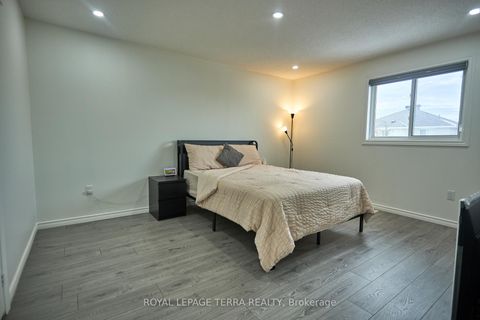 Photo 24 at 59 Russell Hill Drive, Painswick South, Barrie