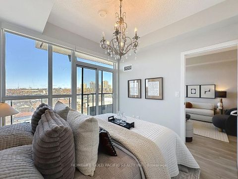 Photo 34 at 517 - 1603 Eglinton Avenue W, Oakwood Village, Toronto