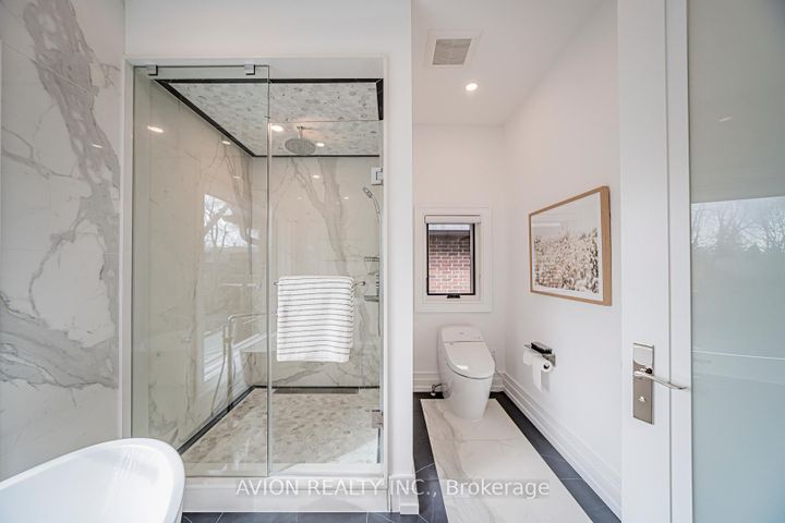 Photo 25 at 29 Evergreen Gardens, Leaside, Toronto