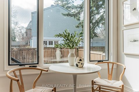 Photo 13 at 29 Evergreen Gardens, Leaside, Toronto