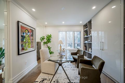 Photo 17 at 29 Evergreen Gardens, Leaside, Toronto