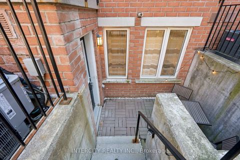 Photo 1 at 741 - 10 Laidlaw Street, South Parkdale, Toronto
