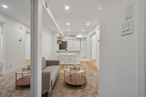 Photo 7 at 741 - 10 Laidlaw Street, South Parkdale, Toronto