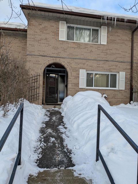 Photo 1 at 89 - 14 London Green Court E, Jane Heights, Toronto