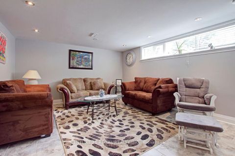 Photo 15 at 14 Thorpe Road, Richview, Toronto