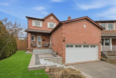 Photo 0 at 700 Mountjoy Court, Pinecrest, Oshawa