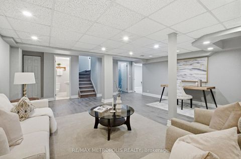 Photo 20 at 700 Mountjoy Court, Pinecrest, Oshawa