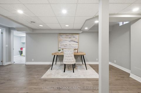 Photo 22 at 700 Mountjoy Court, Pinecrest, Oshawa