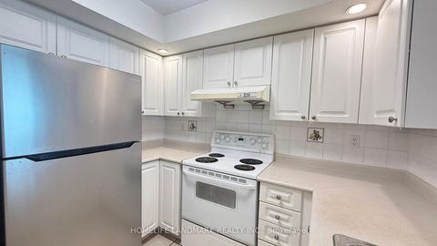 Photo 9 at 964 - 123 Omni Drive, Bendale, Toronto