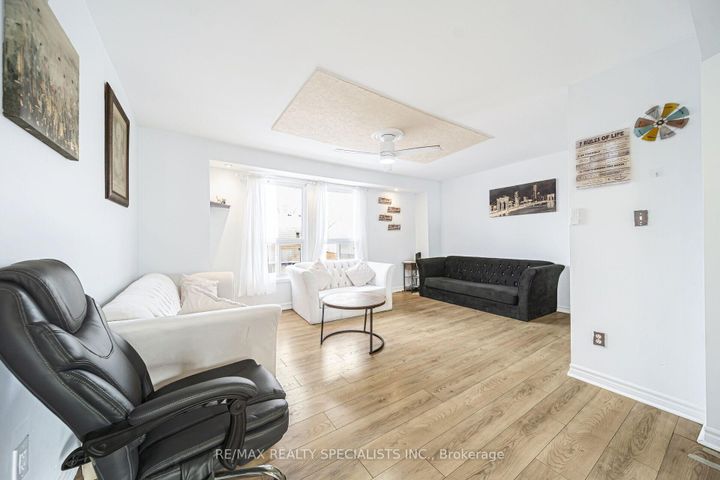 Photo 3 at 66 Enmount Drive, Southgate, Brampton