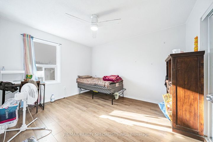 Photo 16 at 66 Enmount Drive, Southgate, Brampton