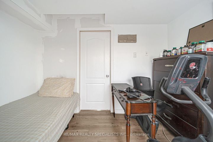 Photo 17 at 66 Enmount Drive, Southgate, Brampton