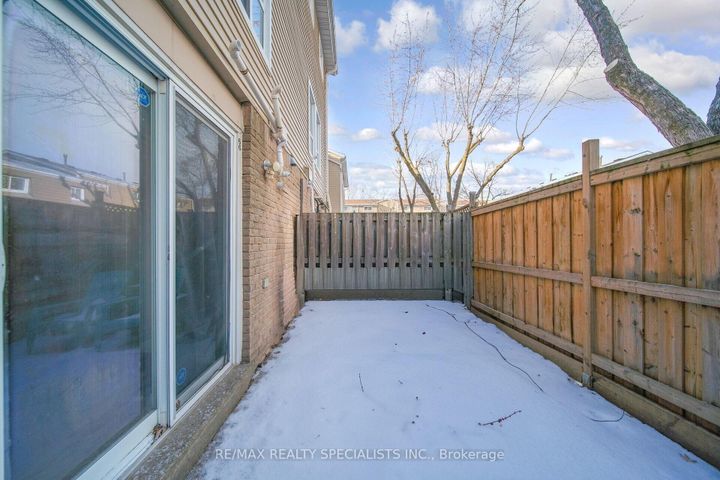 Photo 21 at 66 Enmount Drive, Southgate, Brampton
