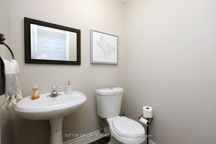 Photo 14 at 260 GLENASHTON Drive, RO River Oaks, Oakville