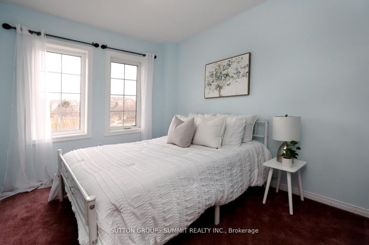 Photo 19 at 260 GLENASHTON Drive, RO River Oaks, Oakville