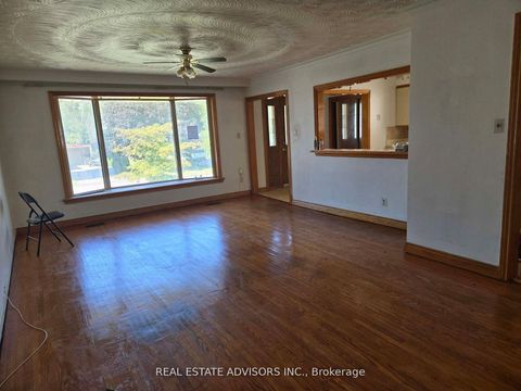 Photo 2 at 89 Euclid Avenue, Highland Creek, Toronto