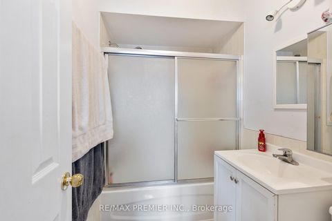 Photo 12 at 19 - 42 San Marino Way, Jane Heights, Toronto