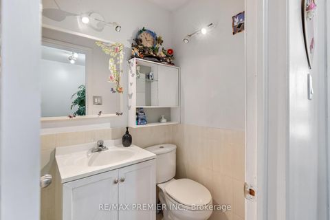 Photo 13 at 19 - 42 San Marino Way, Jane Heights, Toronto