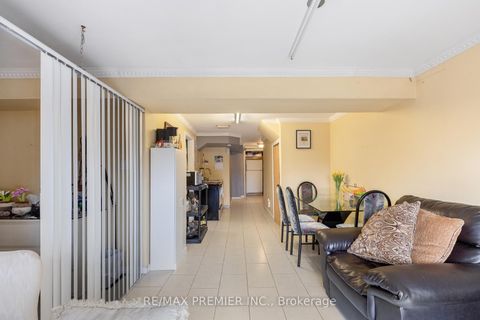 Photo 24 at 19 - 42 San Marino Way, Jane Heights, Toronto