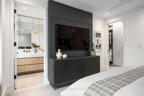 Photo 13 at 53 Castlewood Road, Lawrence Park South, Toronto