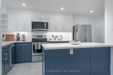 Photo 3 at 612 - 236 Albion Road, Old Rexdale, Toronto