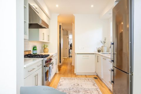 Photo 18 at 3 Ottawa Street, Moore Park, Toronto