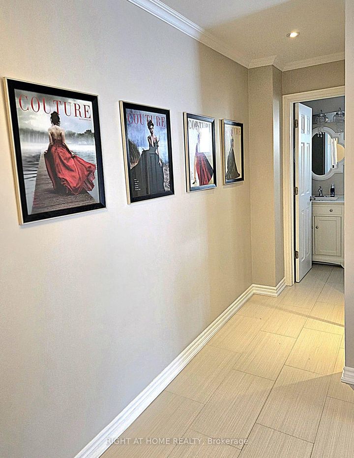 Photo 15 at 6914 Cordingley Crescent, Meadowvale, Mississauga