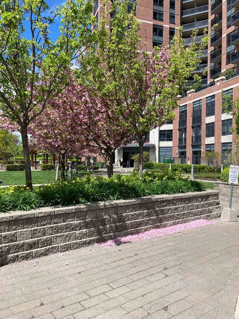 Photo 4 at 535 - 60 Heintzman Street, Junction Area, Toronto