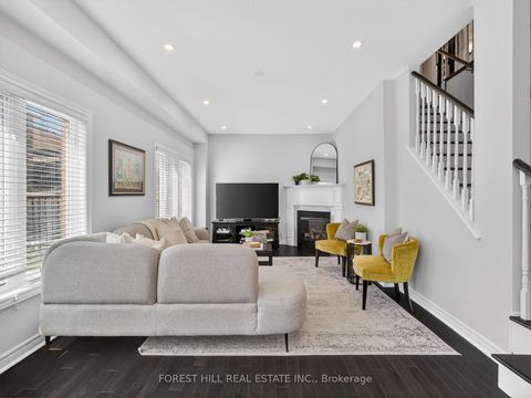 Photo 20 at 12 Wallenberg Drive, Patterson, Vaughan