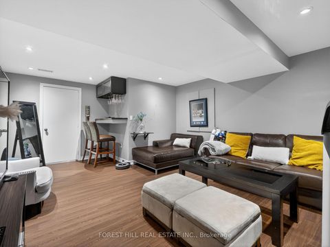 Photo 41 at 12 Wallenberg Drive, Patterson, Vaughan