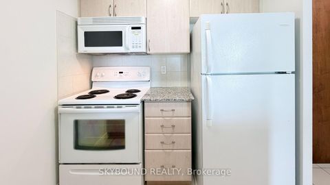 Photo 14 at 1209 - 35 Bales Avenue, Willowdale East, Toronto