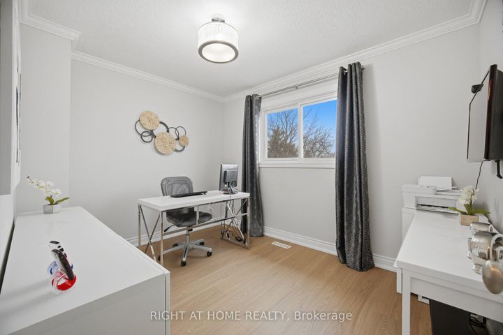 Photo 29 at 6360 Atherly Crescent, Meadowvale, Mississauga