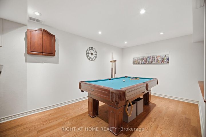 Photo 37 at 6360 Atherly Crescent, Meadowvale, Mississauga