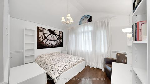 Photo 24 at 328 St. Urbain Drive, Vellore Village, Vaughan