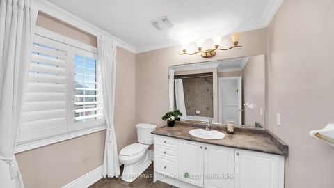 Photo 25 at 328 St. Urbain Drive, Vellore Village, Vaughan