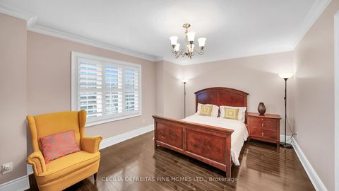 Photo 26 at 328 St. Urbain Drive, Vellore Village, Vaughan