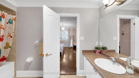 Photo 27 at 328 St. Urbain Drive, Vellore Village, Vaughan