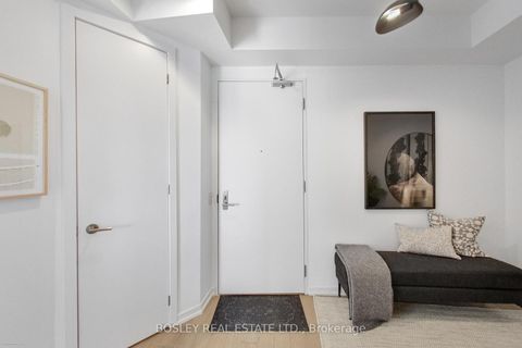 Photo 2 at Ph9 - 138 St Helen's Avenue, Dufferin Grove, Toronto