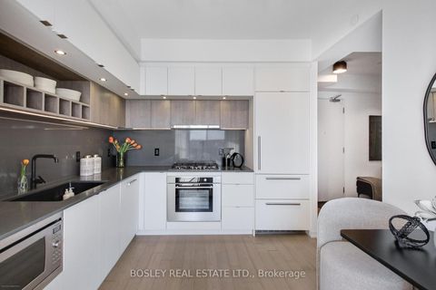 Photo 9 at Ph9 - 138 St Helen's Avenue, Dufferin Grove, Toronto