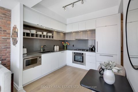 Photo 10 at Ph9 - 138 St Helen's Avenue, Dufferin Grove, Toronto