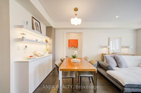 Photo 8 at 9 MACE Avenue, Rural Richmond Hill, Richmond Hill