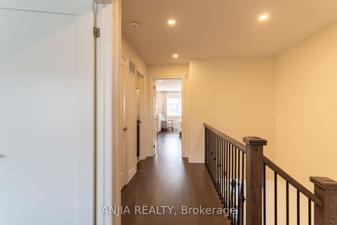 Photo 22 at 9 MACE Avenue, Rural Richmond Hill, Richmond Hill