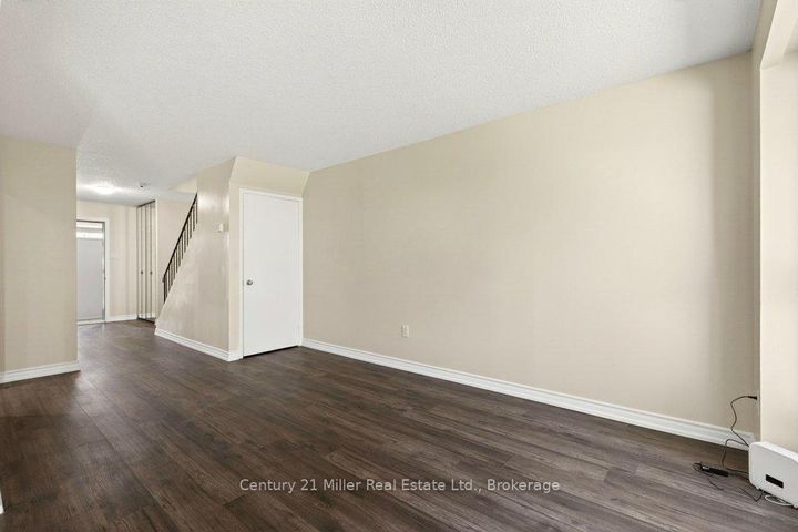 Photo 16 at 40 - 30 Dundalk Drive, Dorset Park, Toronto