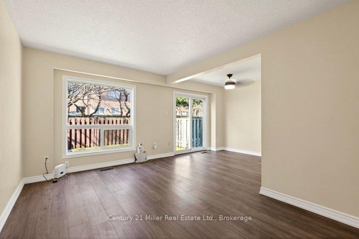 Photo 18 at 40 - 30 Dundalk Drive, Dorset Park, Toronto