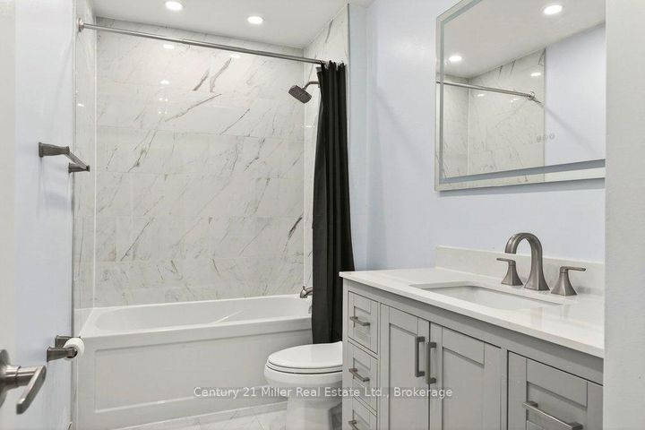 Photo 32 at 40 - 30 Dundalk Drive, Dorset Park, Toronto