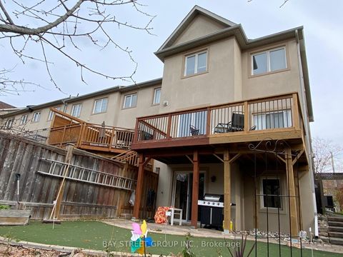 Photo 15 at 46 Romance Drive, Rouge Woods, Richmond Hill