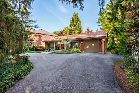 Photo 3 at 238 Mill Street, Mill Pond, Richmond Hill