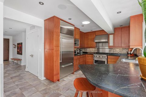 Photo 14 at 238 Mill Street, Mill Pond, Richmond Hill